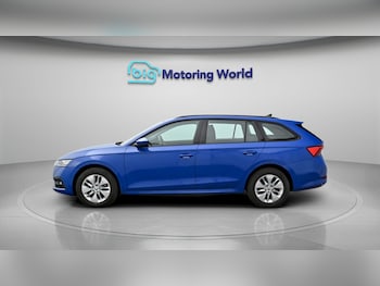 Used Skoda Octavia 2023 for sale - 77997033: Photo