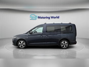 Used Ford Grand Tourneo Connect 2023 for sale - 79487103: Photo