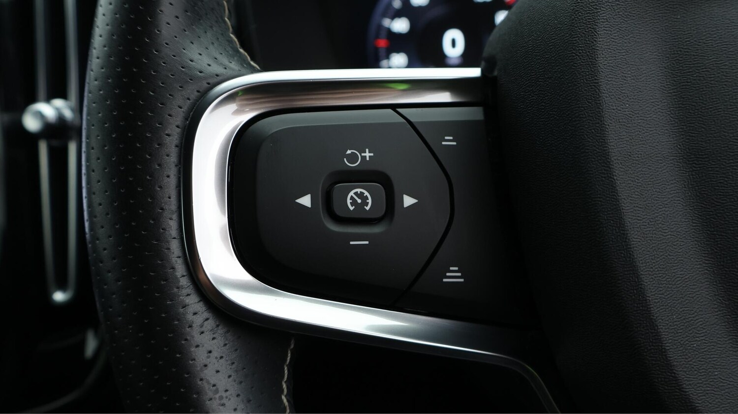 Used Volvo XC40 2020 for sale - 76002006: Photo 23