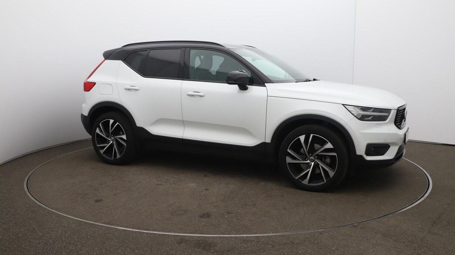 Used Volvo XC40 2020 for sale - 76002006: Photo 45
