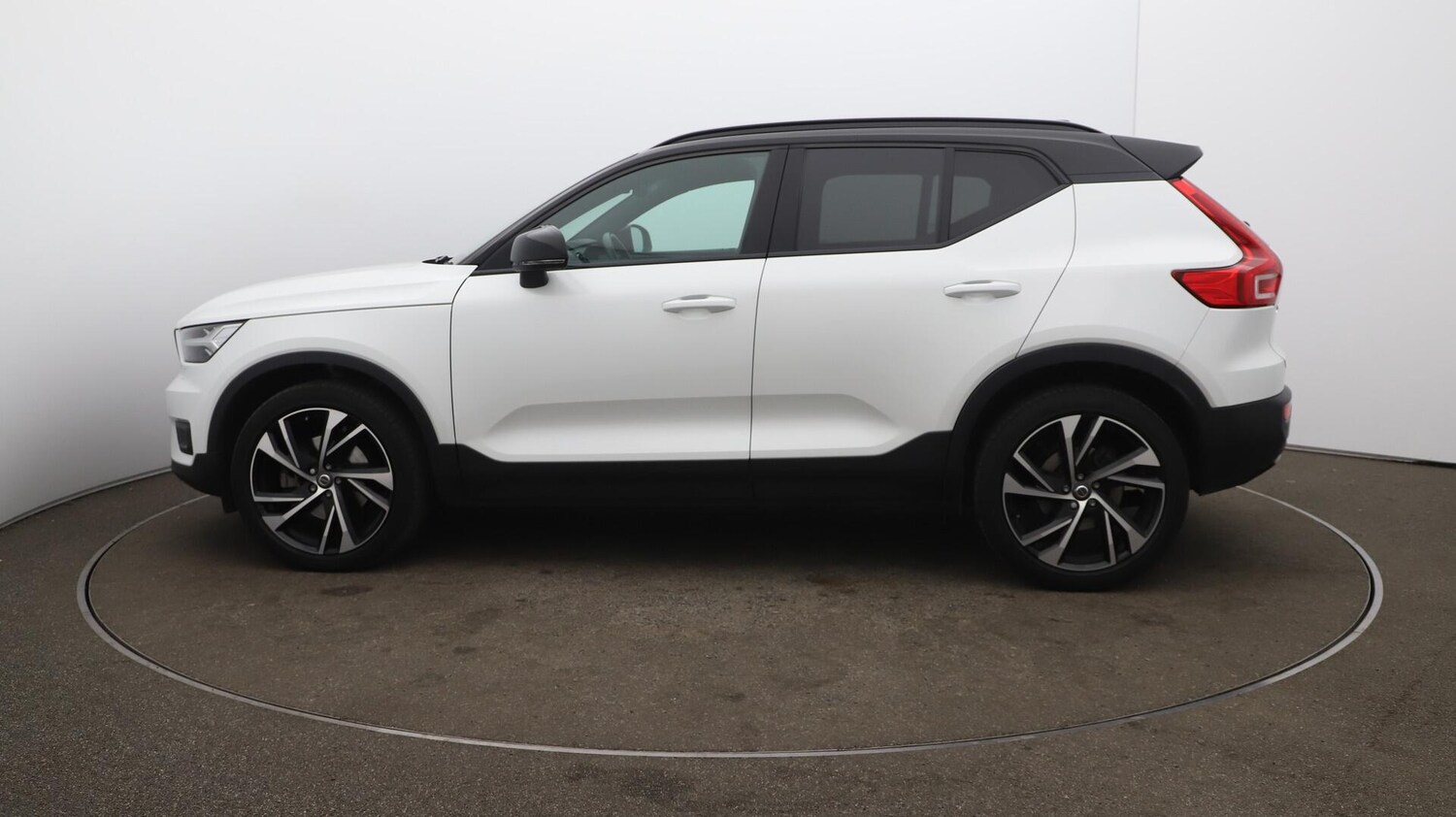 Used Volvo XC40 2020 for sale - 76002006: Photo 63