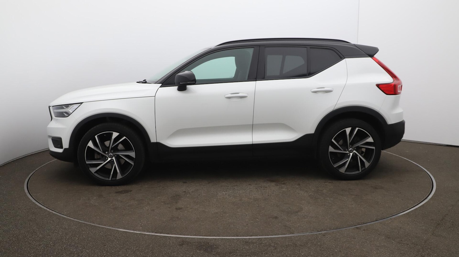 Used Volvo XC40 2020 for sale - 76002006: Photo 64