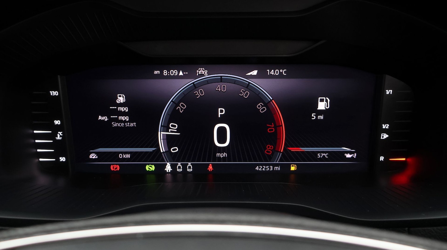 Used Skoda Karoq 2022 for sale - 77482387: Photo 10