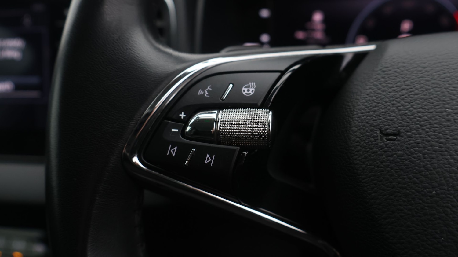 Used Skoda Karoq 2022 for sale - 77482387: Photo 23