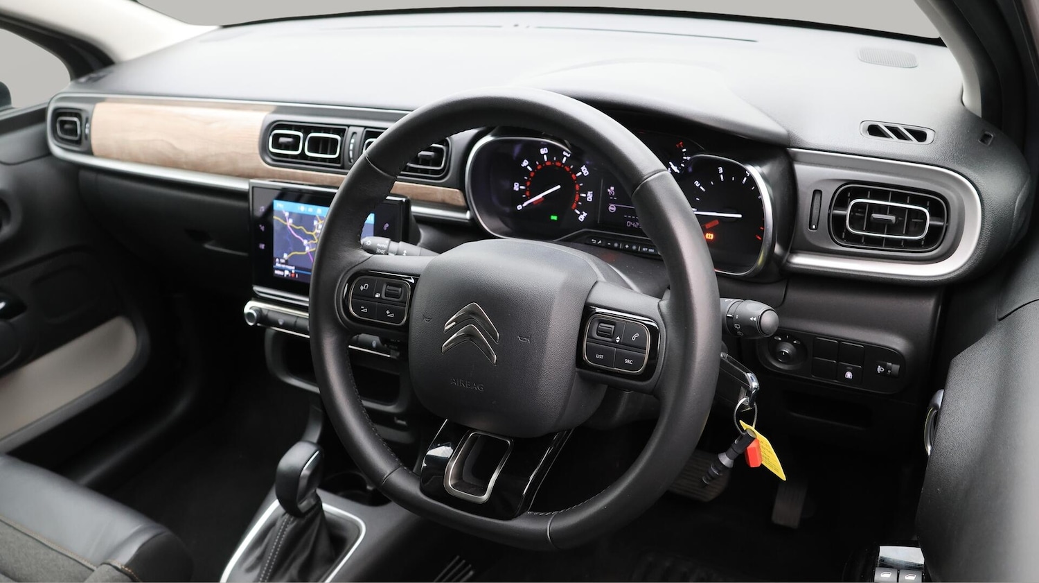 Used Citroen C3 2023 for sale - 76433320: Photo 10