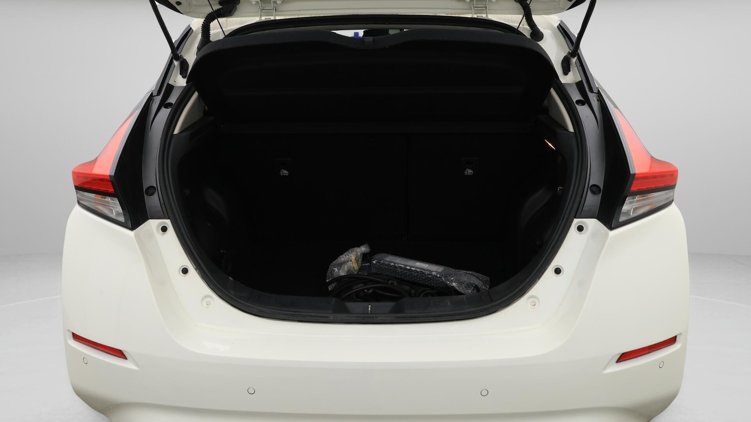 Used Nissan Leaf 2020 for sale - 76153084: Photo 18