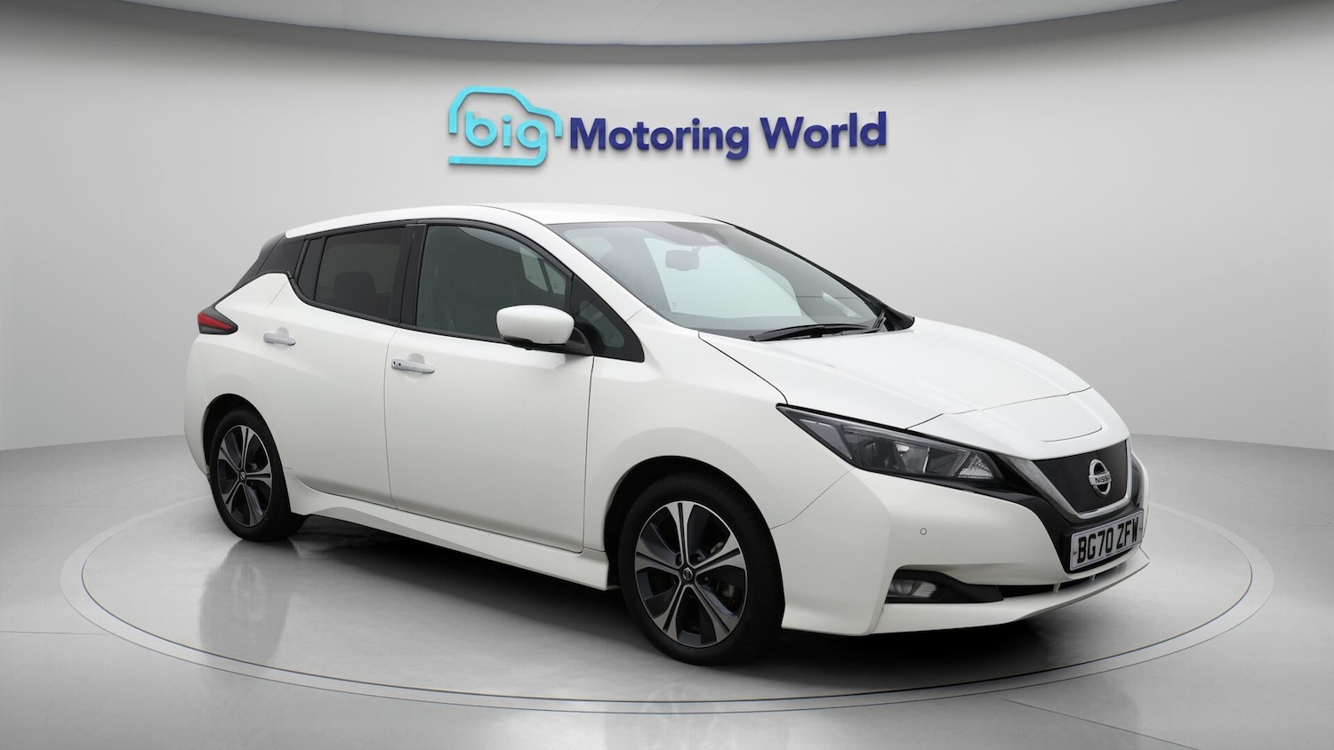 Used Nissan Leaf 2020 for sale - 76153084: Photo 2