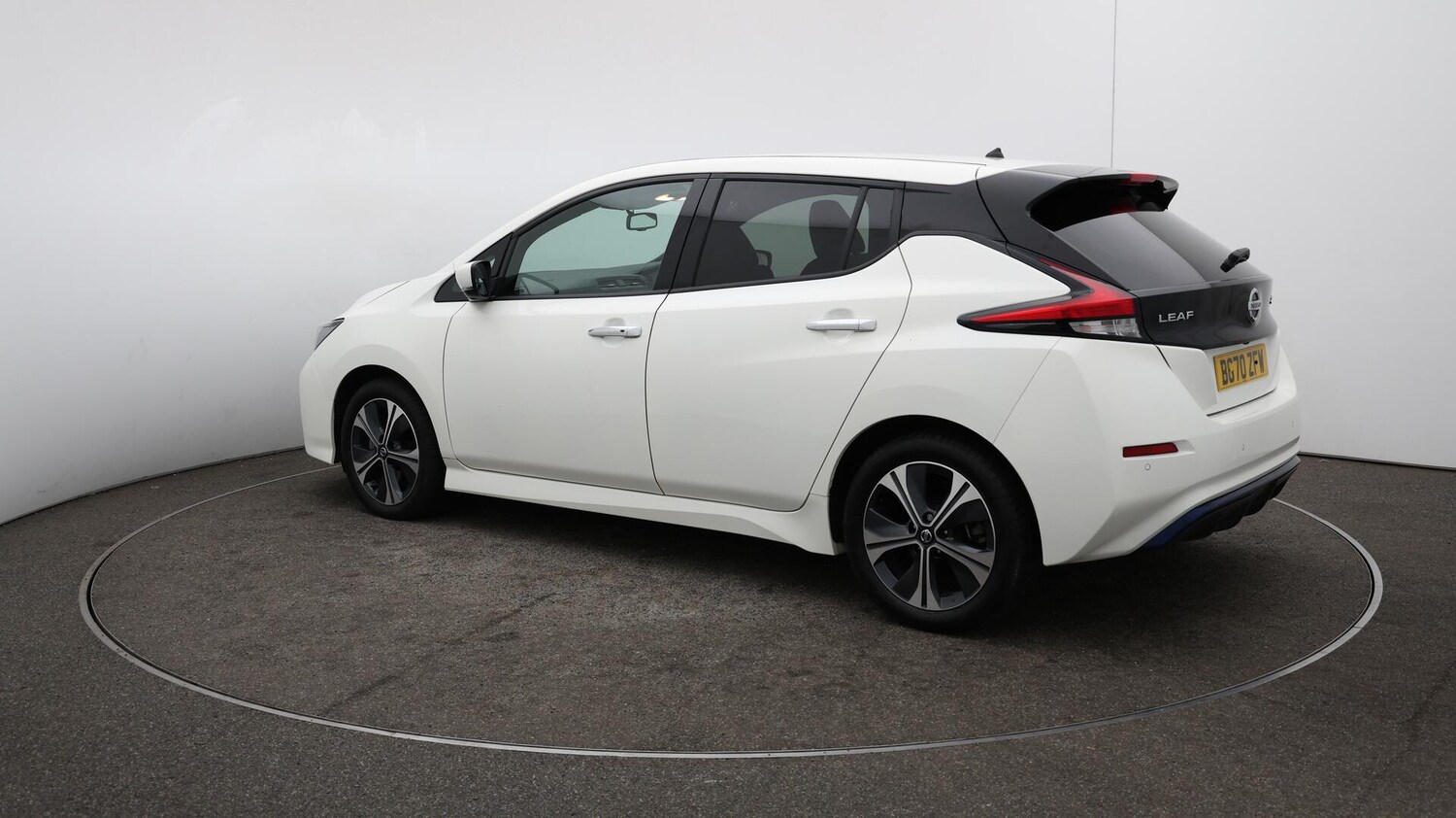 Used Nissan Leaf 2020 for sale - 76153084: Photo 35