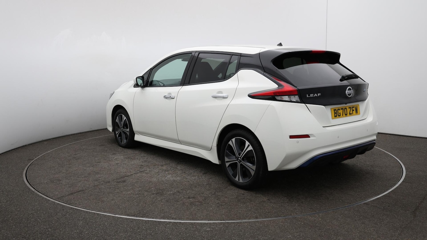 Used Nissan Leaf 2020 for sale - 76153084: Photo 62