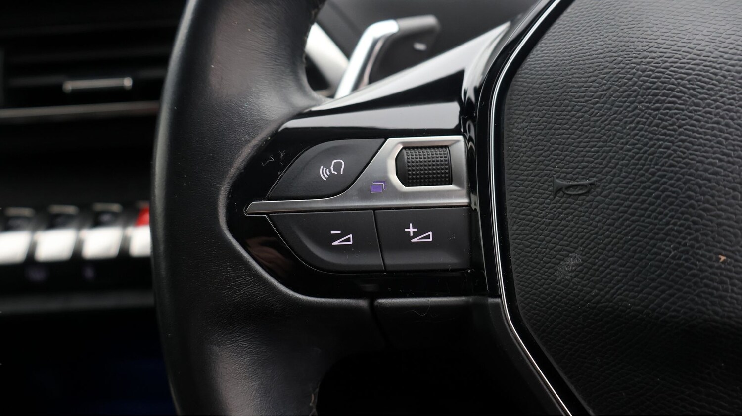 Used Peugeot 3008 2022 for sale - 77745281: Photo 20