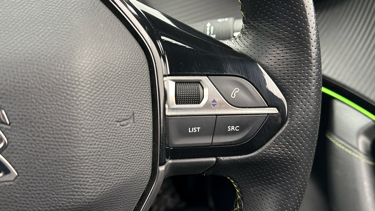 Used Peugeot E-2008 2021 for sale - 78080450: Photo 23