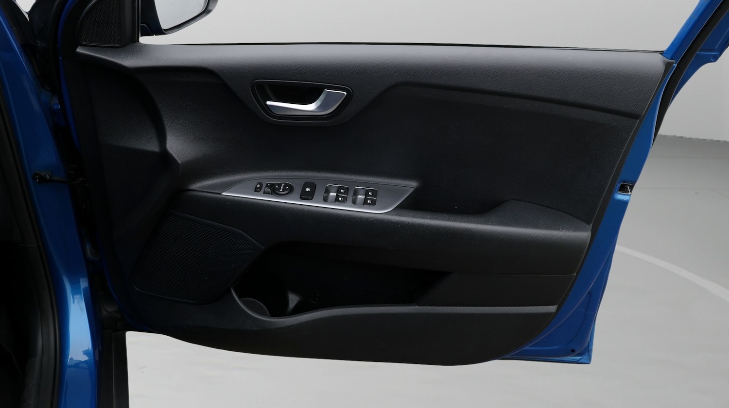 Used Kia Stonic 2022 for sale - 77581894: Photo 15