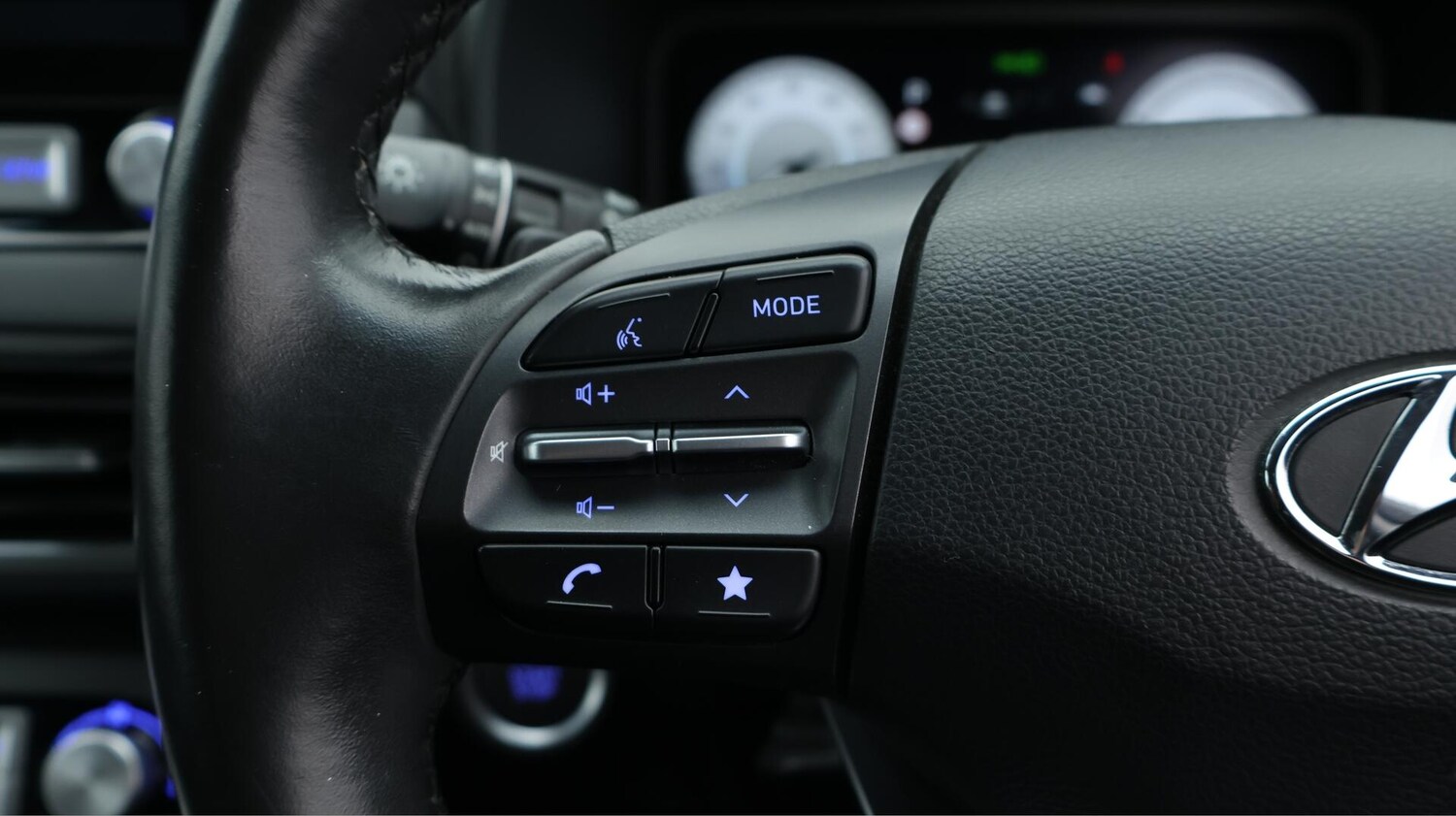 Used Hyundai KONA 2022 for sale - 76121603: Photo 25