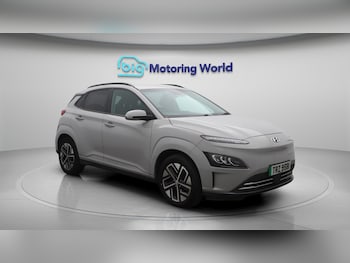 Used Hyundai KONA 2022 for sale - 76121603: Photo 2
