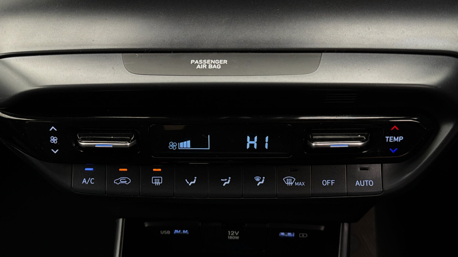 Used Hyundai BAYON for sale - 78109080: Photo 11