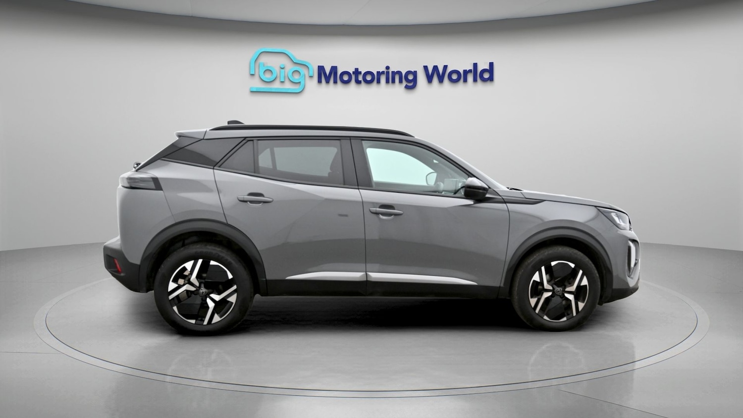 Used Peugeot 2008 2023 for sale - 77945652: Photo 8