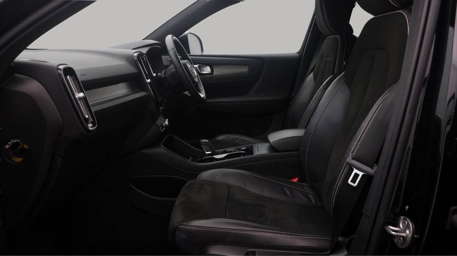 Used Volvo XC40 2022 for sale - 77778574: Photo 14