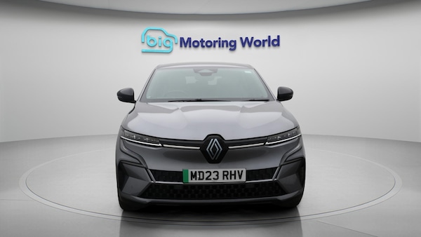 Used Renault Megane E Tech 2023 for sale - 76189774: Photo 3