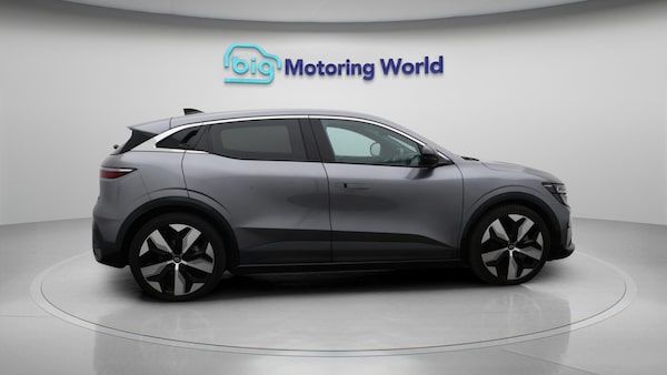 Used Renault Megane E Tech 2023 for sale - 76189774: Photo 9