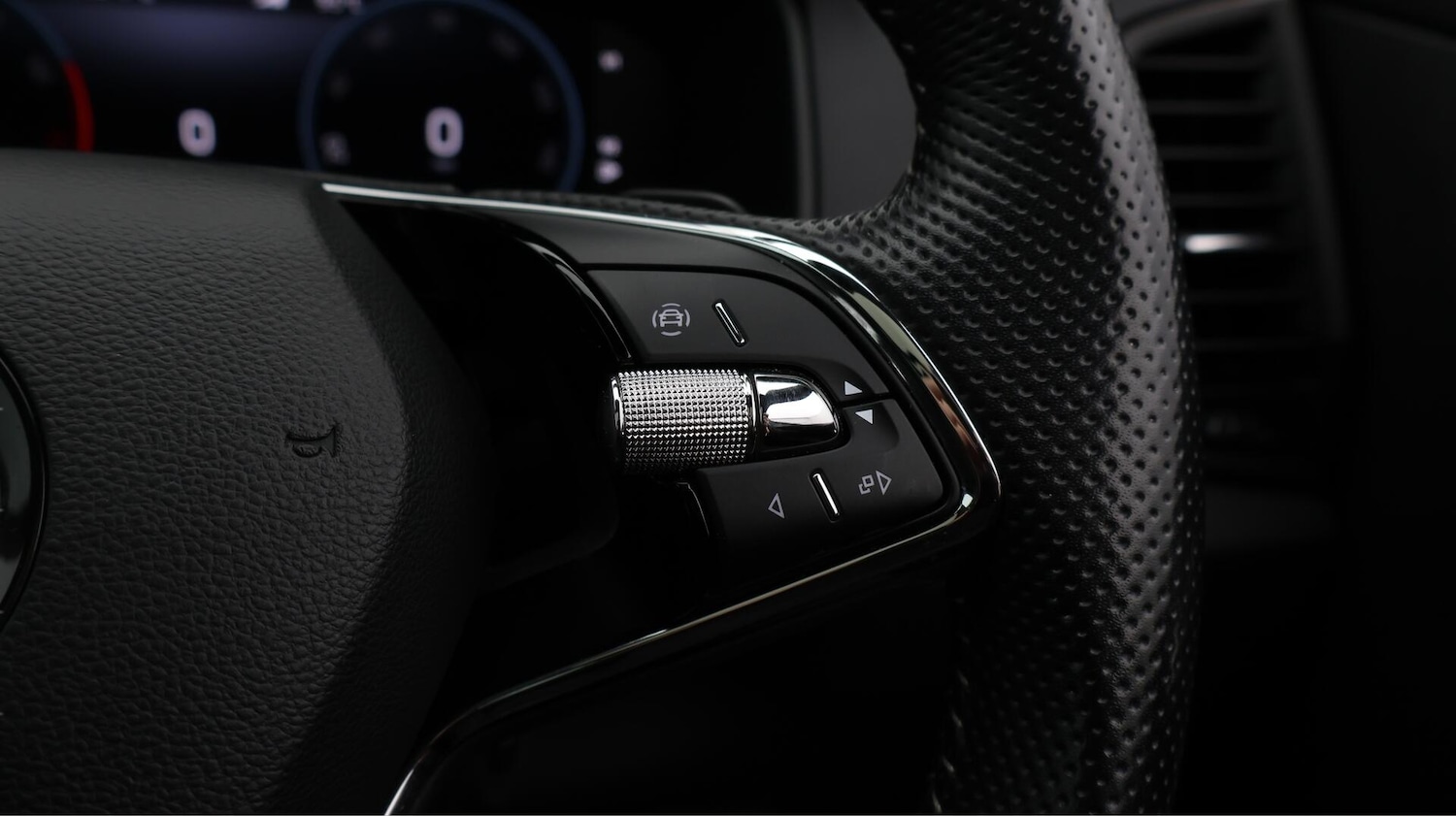 Used Skoda Karoq 2022 for sale - 76632866: Photo 29