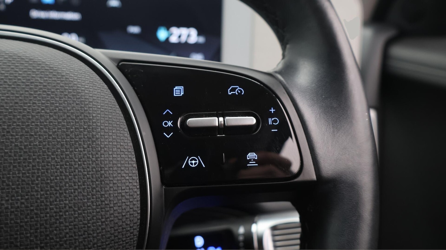 Used Hyundai IONIQ 5 2022 for sale - 76513001: Photo 24