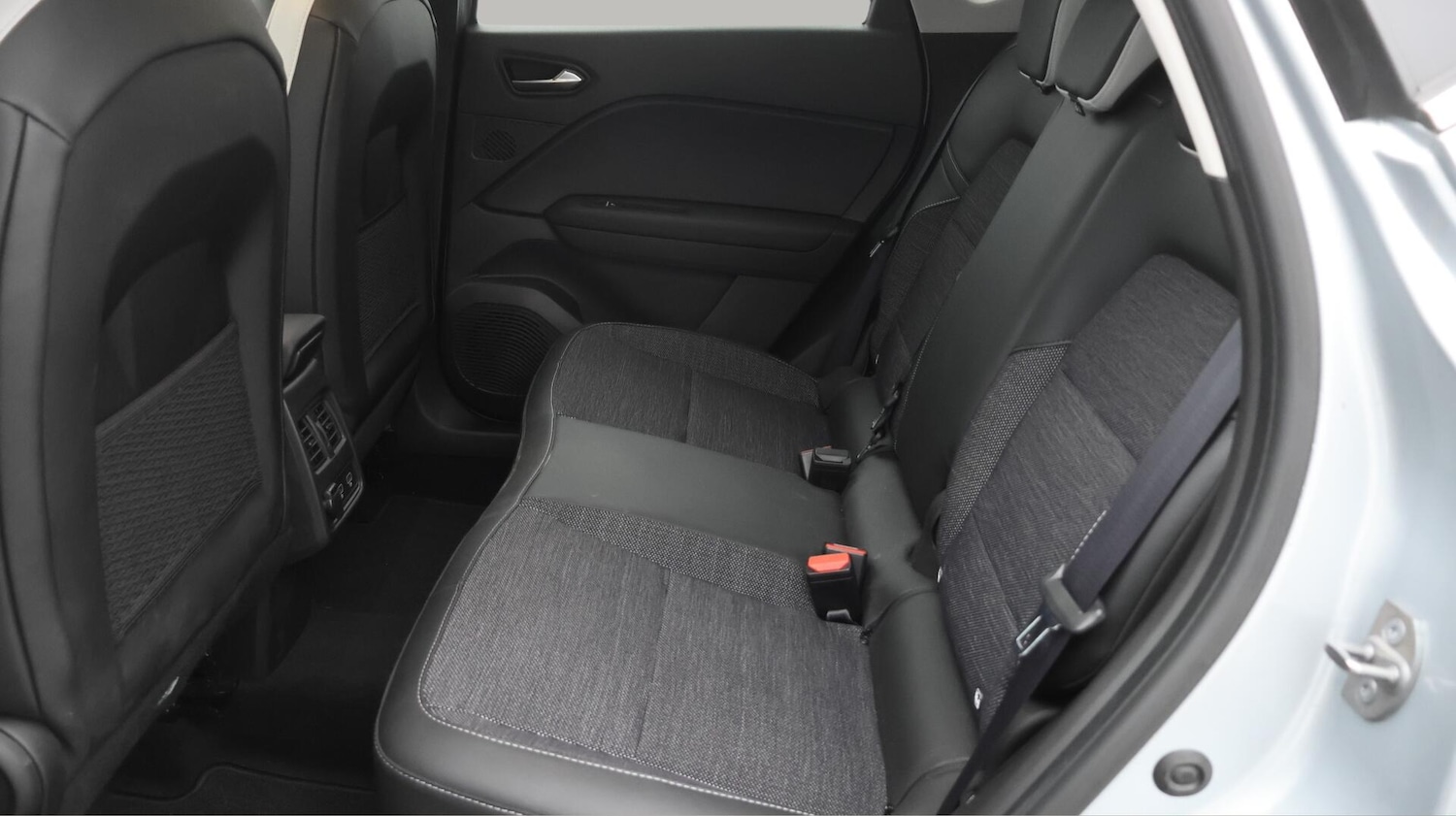 Used Renault Captur 2024 for sale - 76109004: Photo 16