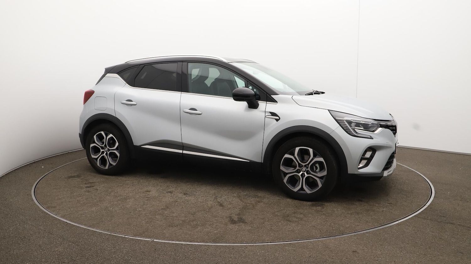 Used Renault Captur 2024 for sale - 76109004: Photo 46