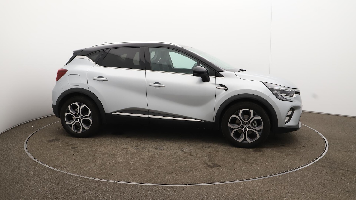 Used Renault Captur 2024 for sale - 76109004: Photo 48