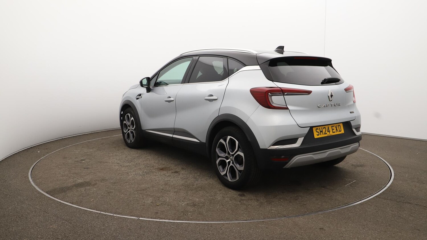 Used Renault Captur 2024 for sale - 76109004: Photo 62