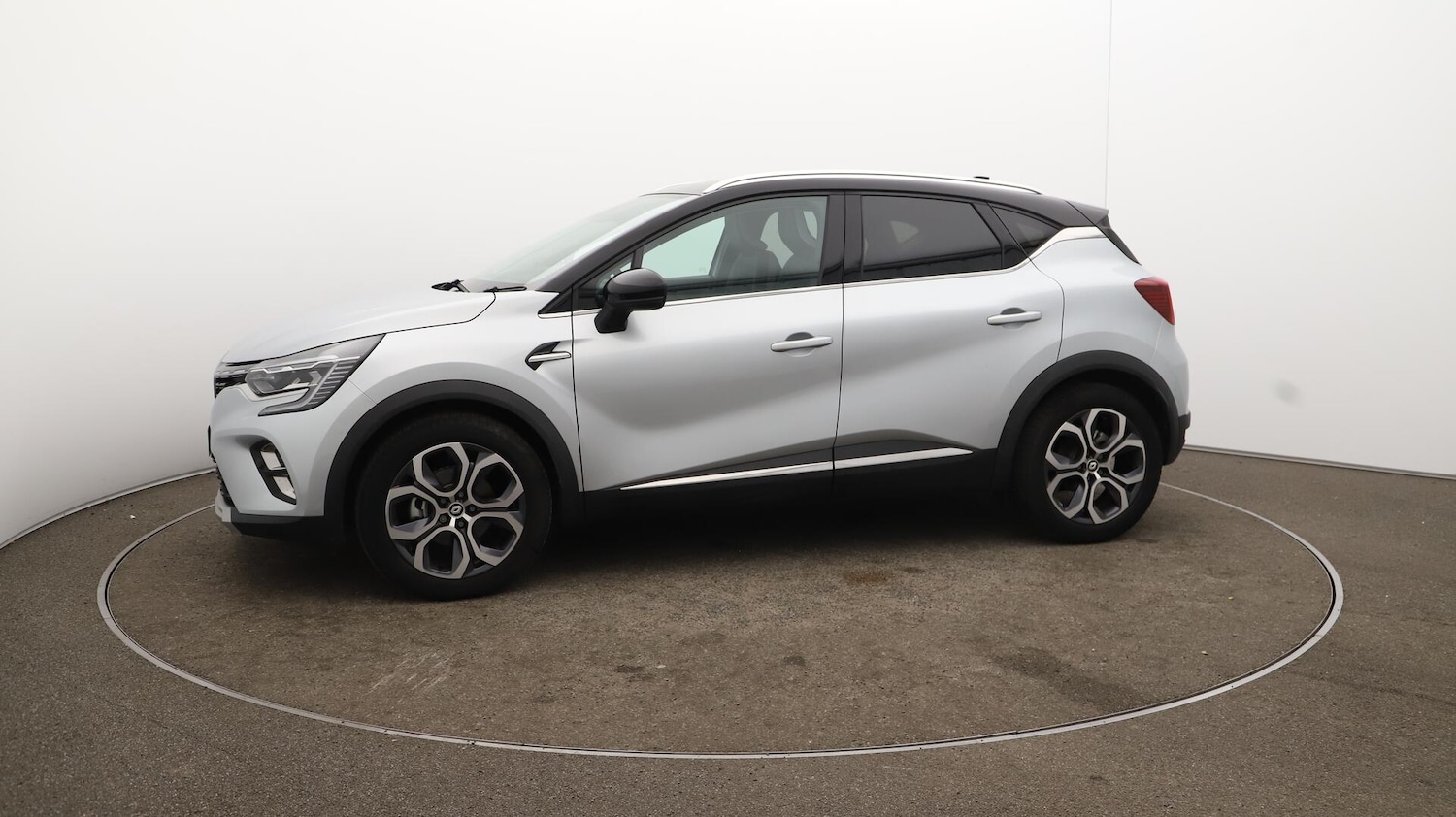 Used Renault Captur 2024 for sale - 76109004: Photo 66