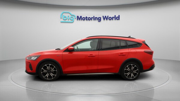 Used Ford Focus 2022 for sale - 76251280: Photo 5