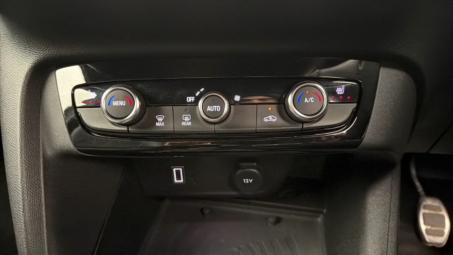 Used Vauxhall Corsa 2023 for sale - 77945640: Photo 11