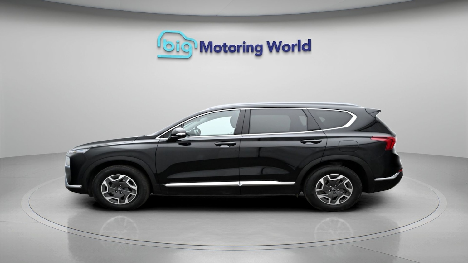 Used Hyundai Santa Fe 2023 for sale - 78163068: Photo 4