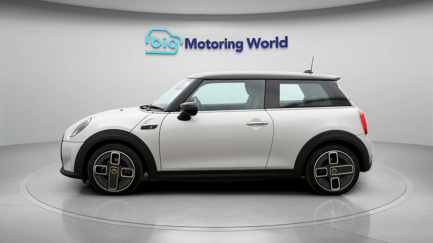 Used MINI Hatch 2022 for sale - 77427549: Photo 4