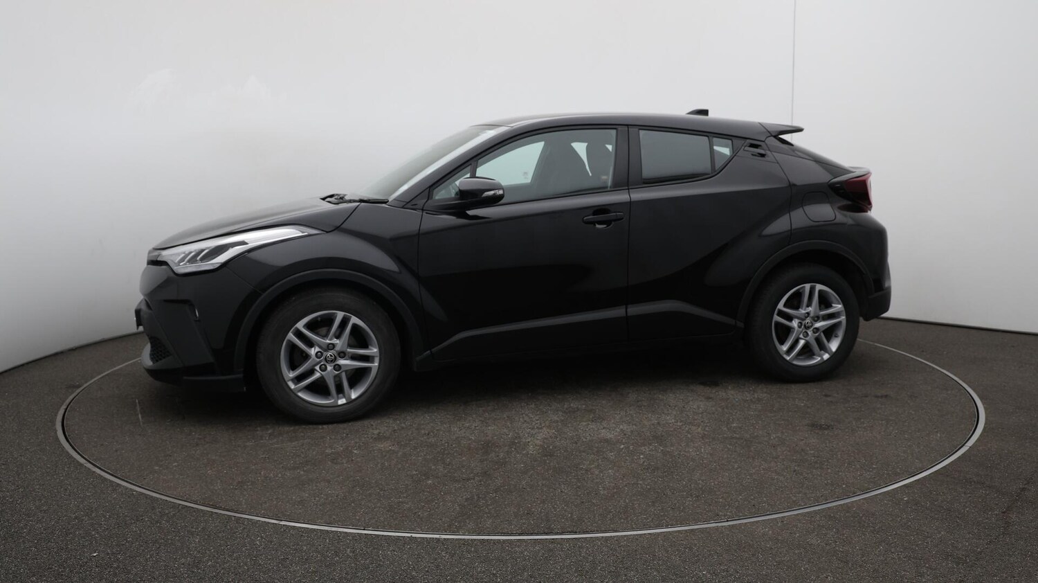 Used Toyota C-HR for sale - 76728459: Photo 65