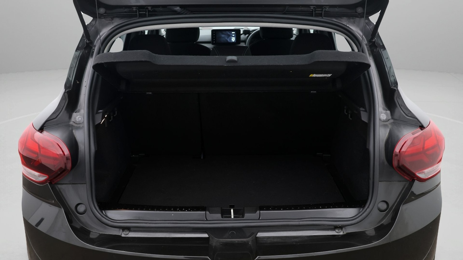 Used Dacia Sandero Stepway 2023 for sale - 77669152: Photo 17