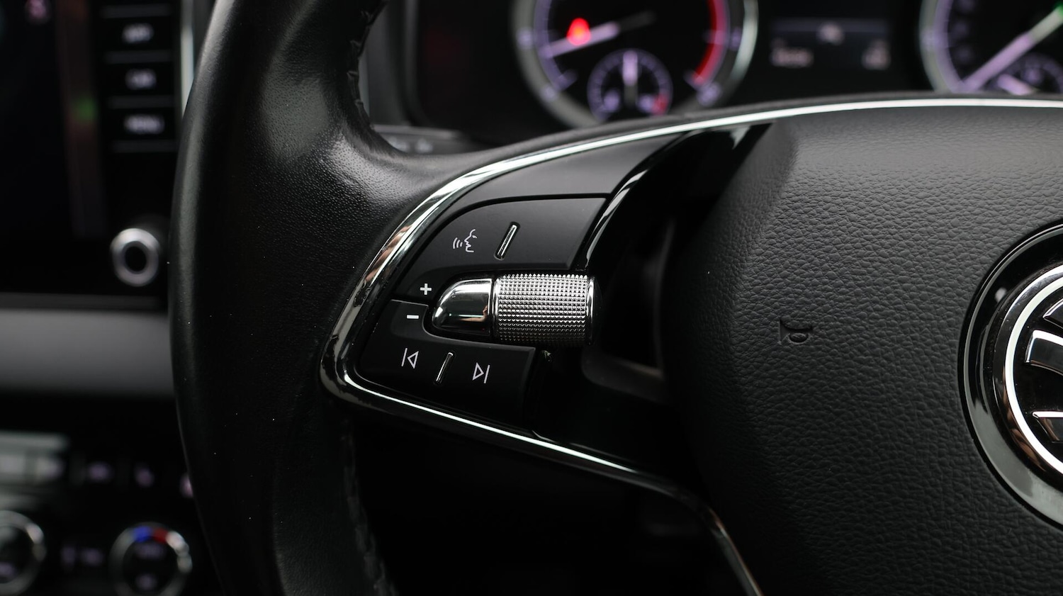 Used Skoda Karoq 2020 for sale - 76512854: Photo 24