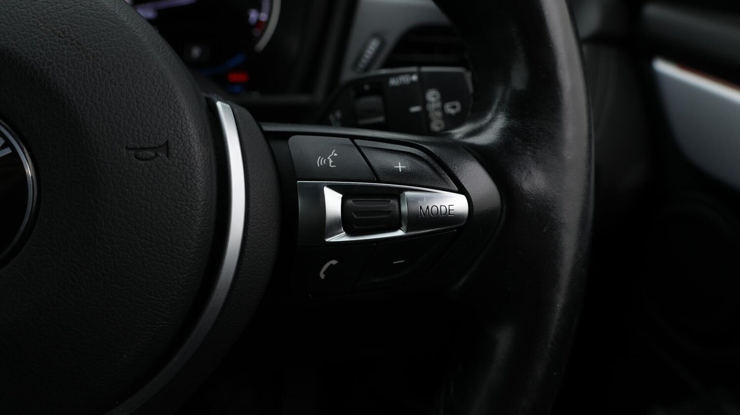 Used BMW 2 Series 2018 for sale - 76780877: Photo 27