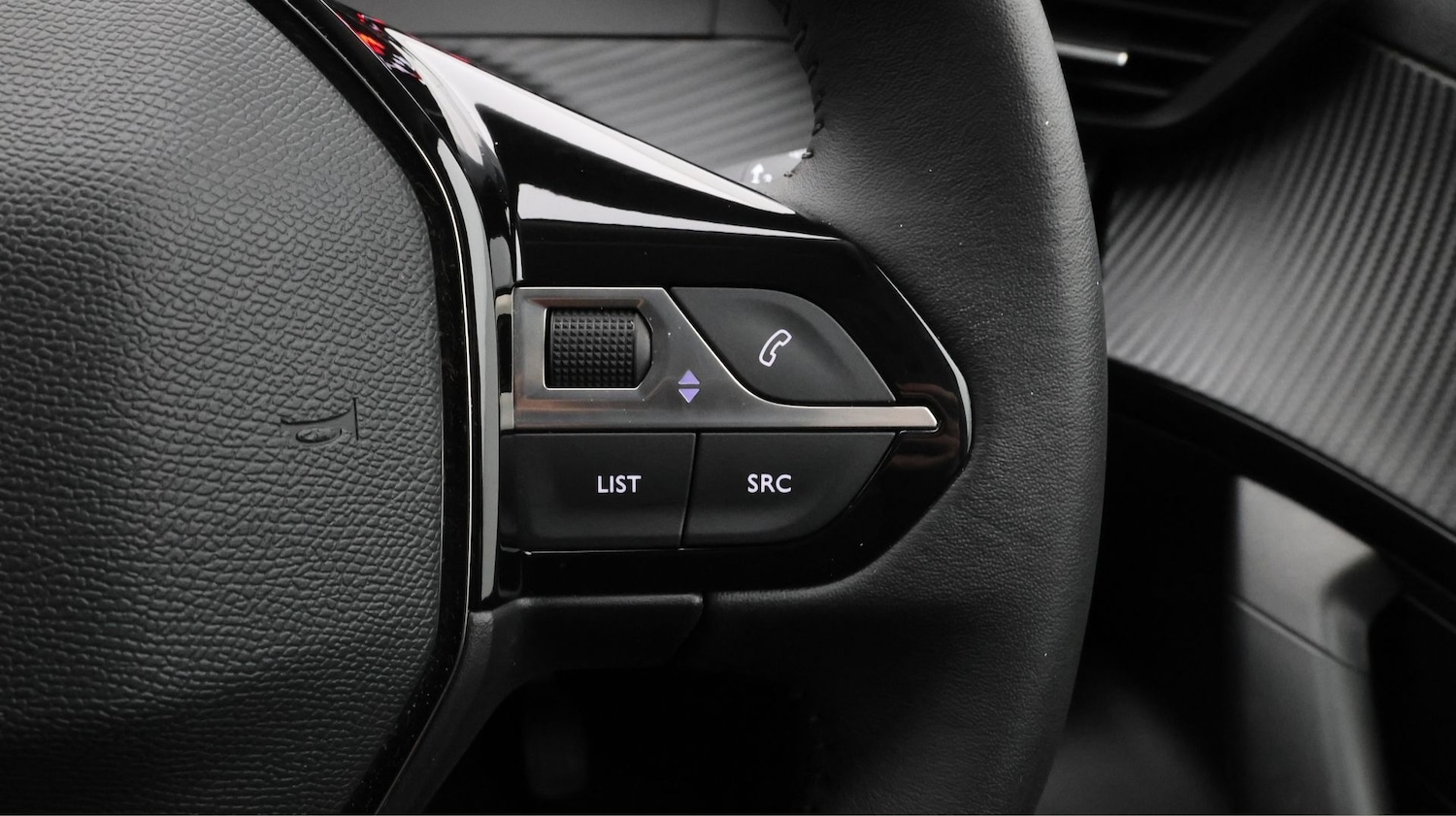 Used Peugeot 2008 2021 for sale - 77653571: Photo 21