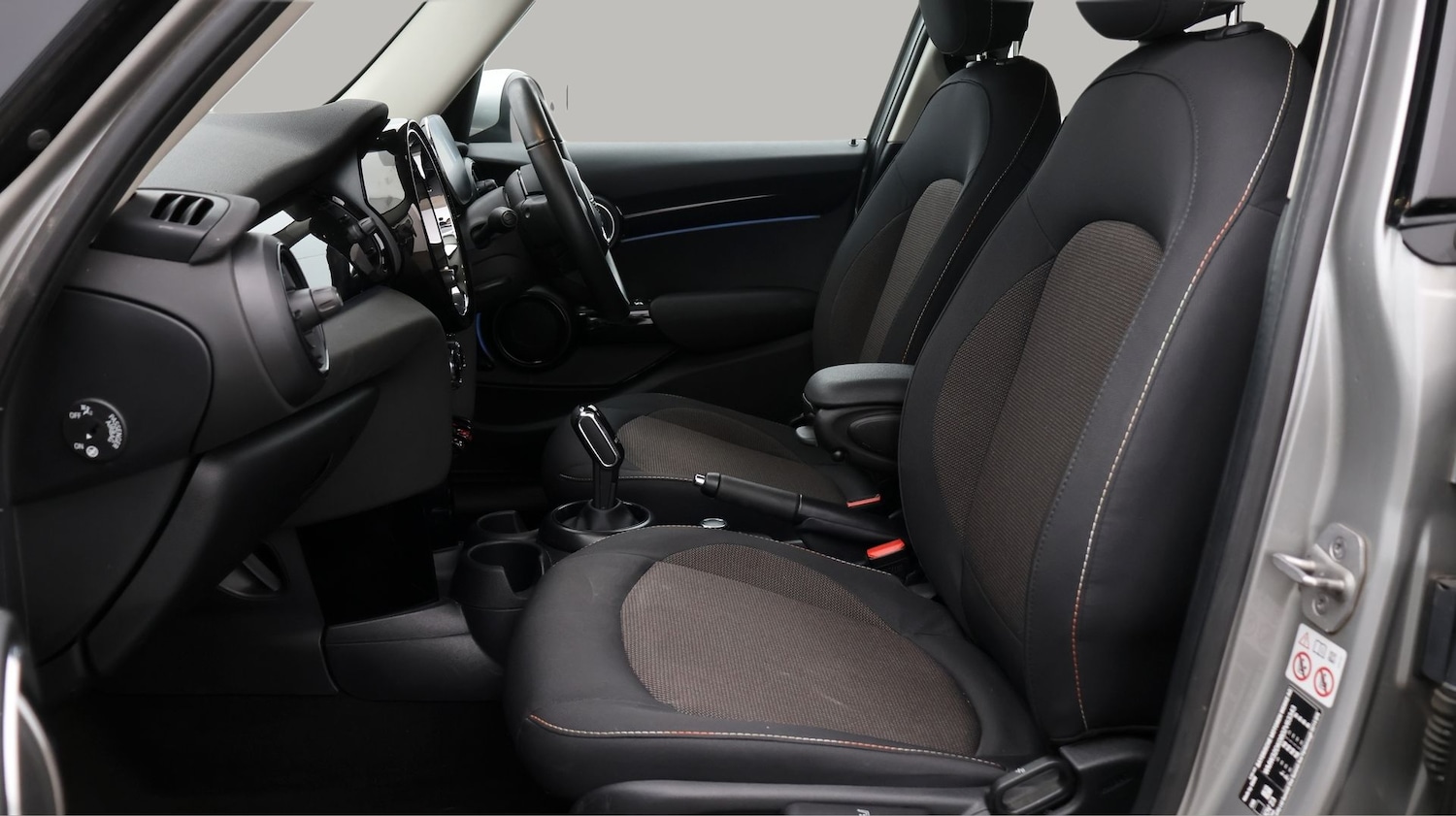 Used MINI Hatch 2023 for sale - 77778569: Photo 14