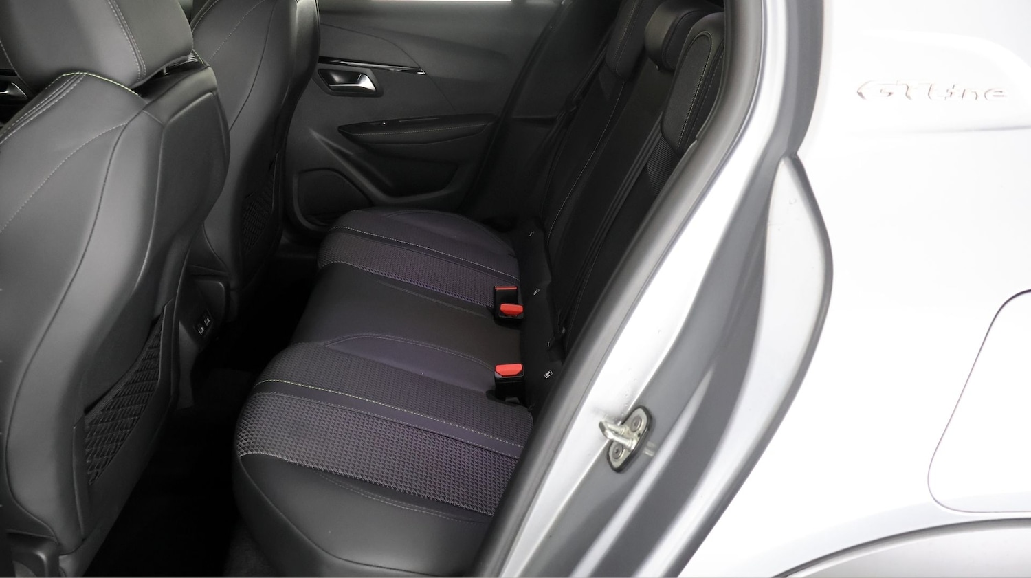 Used Peugeot 208 2020 for sale - 77650373: Photo 15