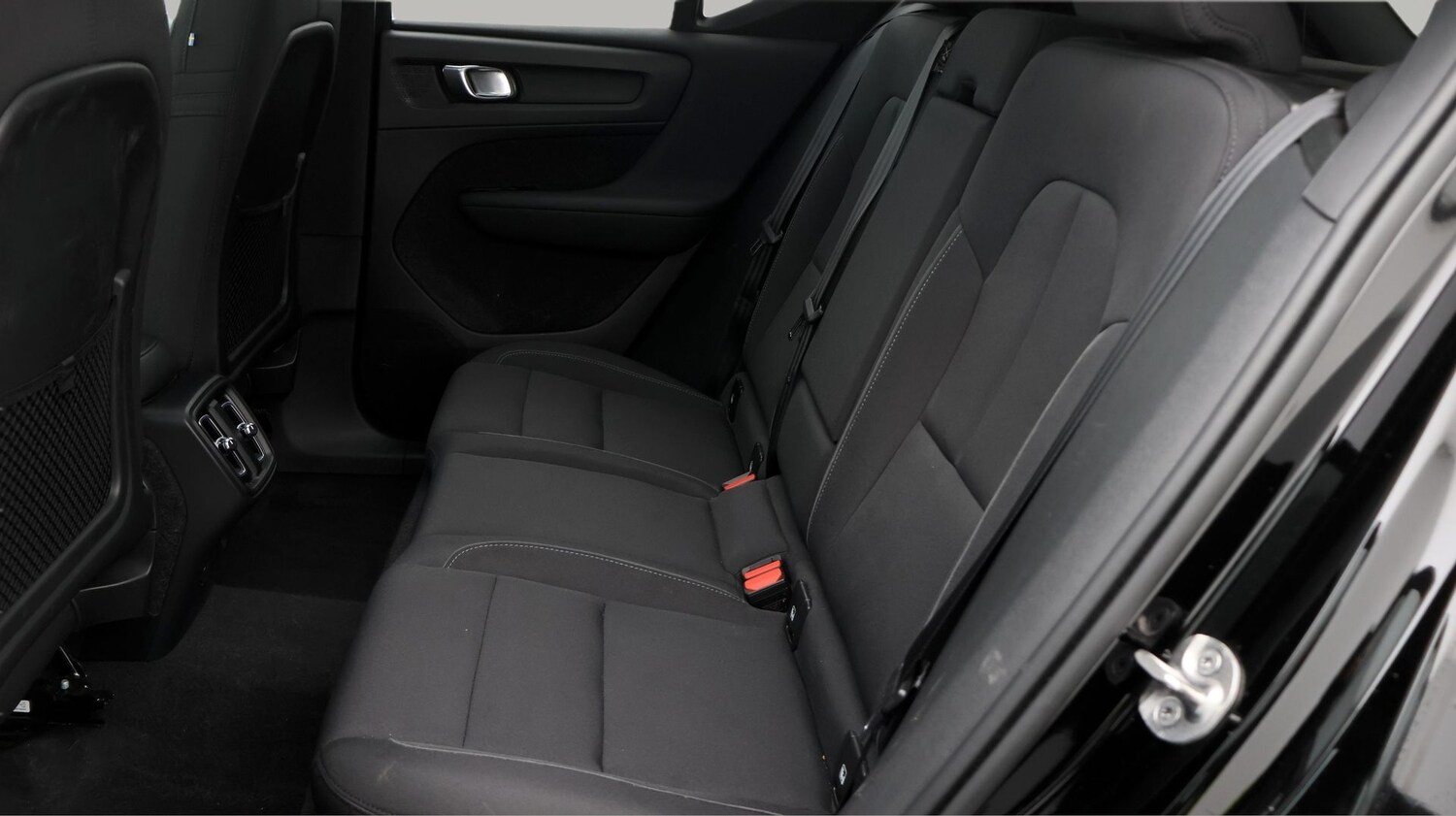 Used Volvo XC40 2022 for sale - 77248061: Photo 16