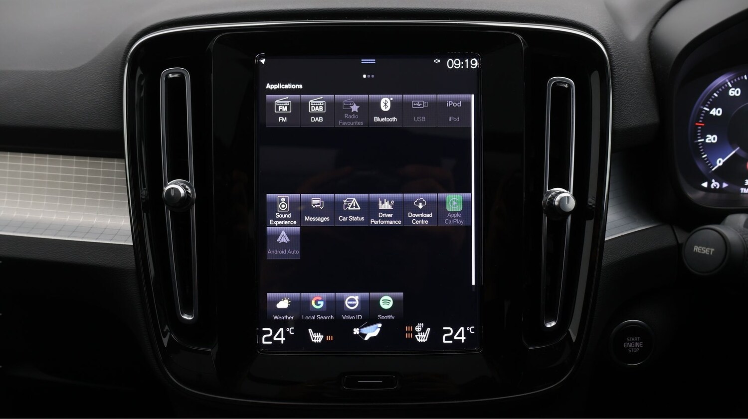 Used Volvo XC40 2022 for sale - 77248061: Photo 26