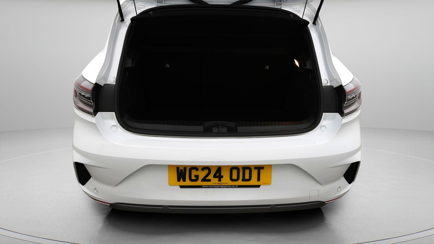 Used Renault Clio 2024 for sale - 77327575: Photo 17