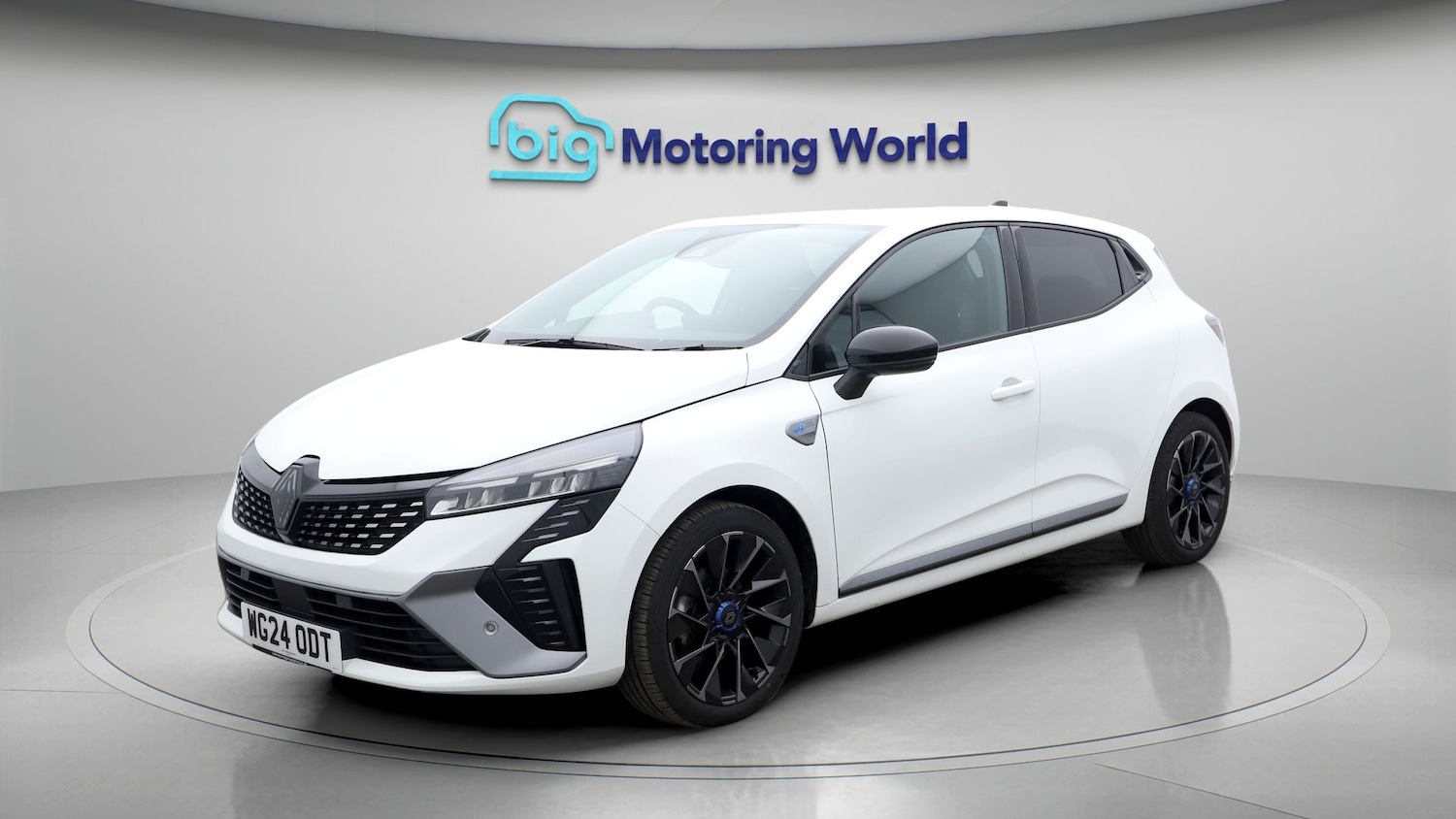 Used Renault Clio 2024 for sale - 77327575: Photo 3