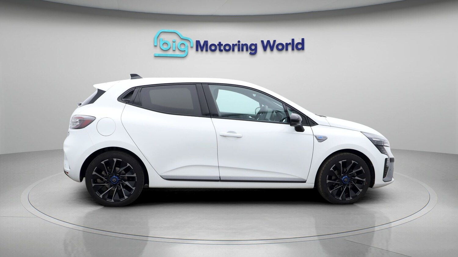 Used Renault Clio 2024 for sale - 77327575: Photo 8