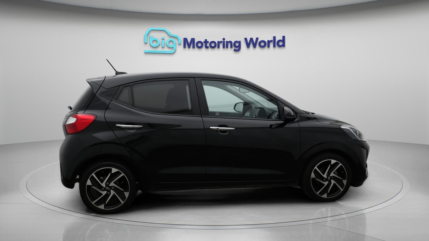 Used Hyundai i10 2024 for sale - 76349395: Photo 9