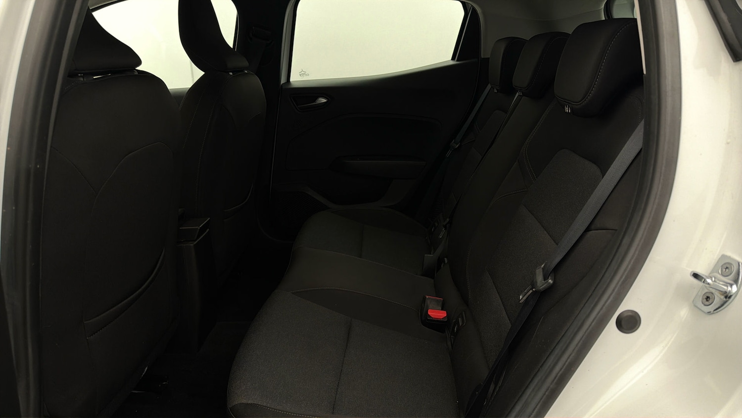 Used Renault Clio 2023 for sale - 78077499: Photo 15