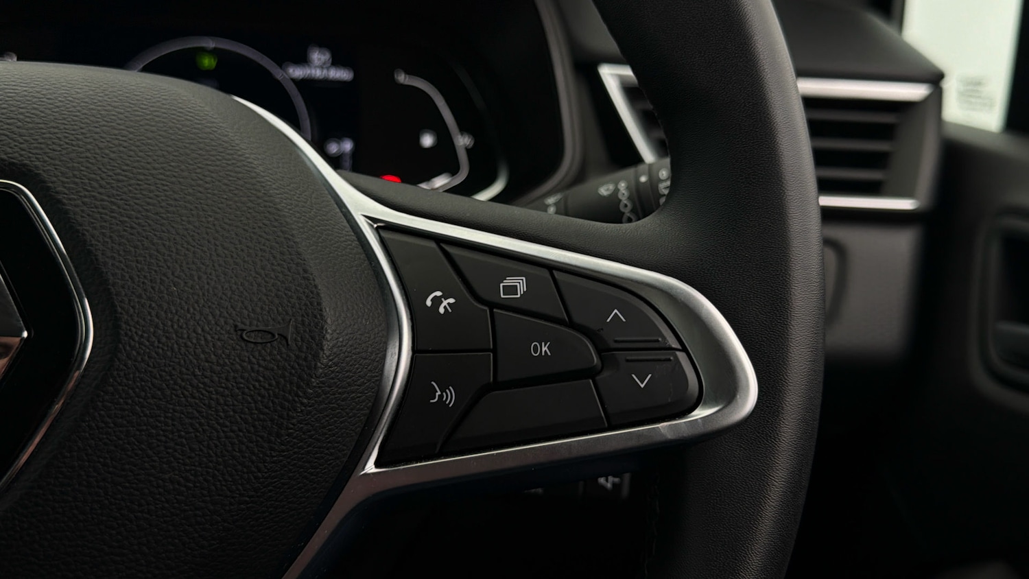 Used Renault Clio 2023 for sale - 78077499: Photo 23