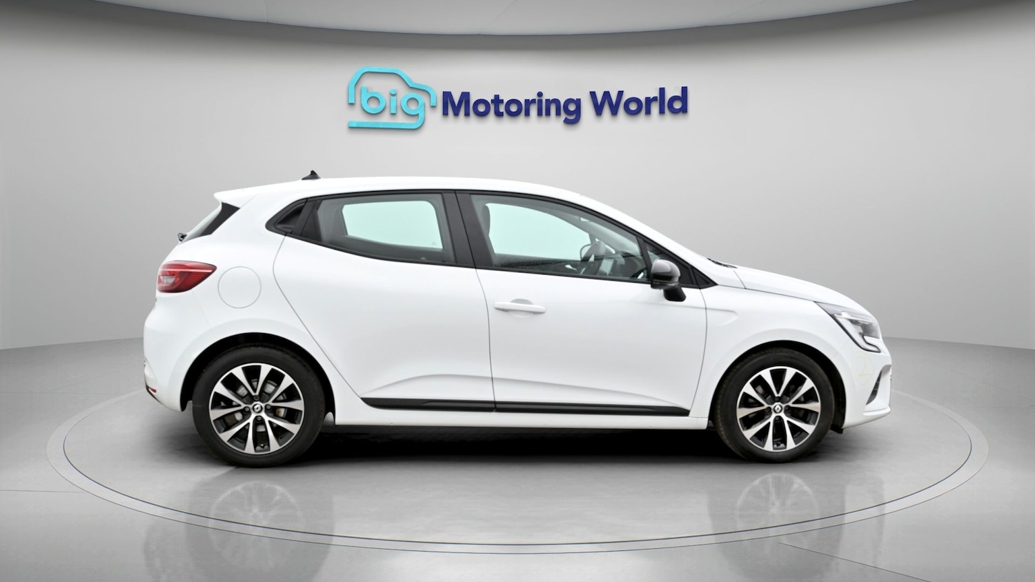 Used Renault Clio 2023 for sale - 78077499: Photo 8